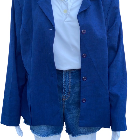 Old Navy blue high-rise rip jean short - Picture 8 of 9